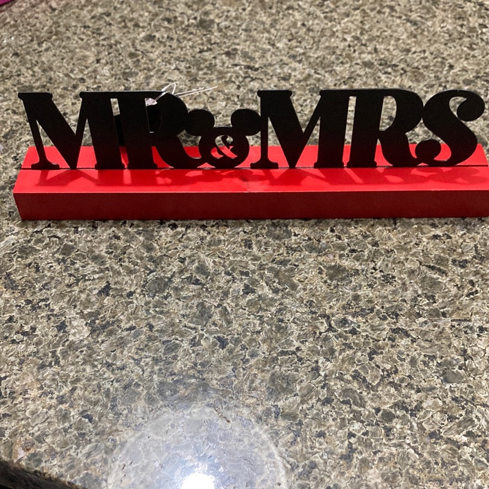 Disney Mr&Mrs decoration